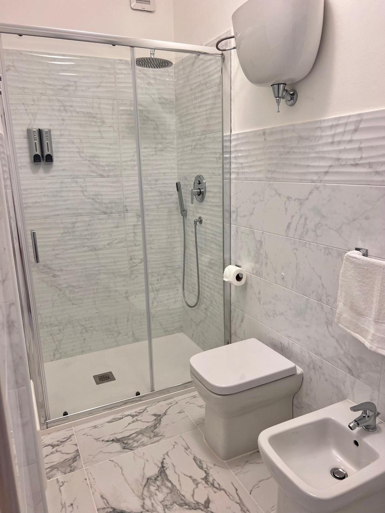 Restyling Apartments Center Tropea Luaran gambar